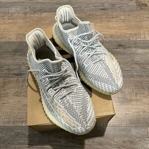 Yeezy 350 Static